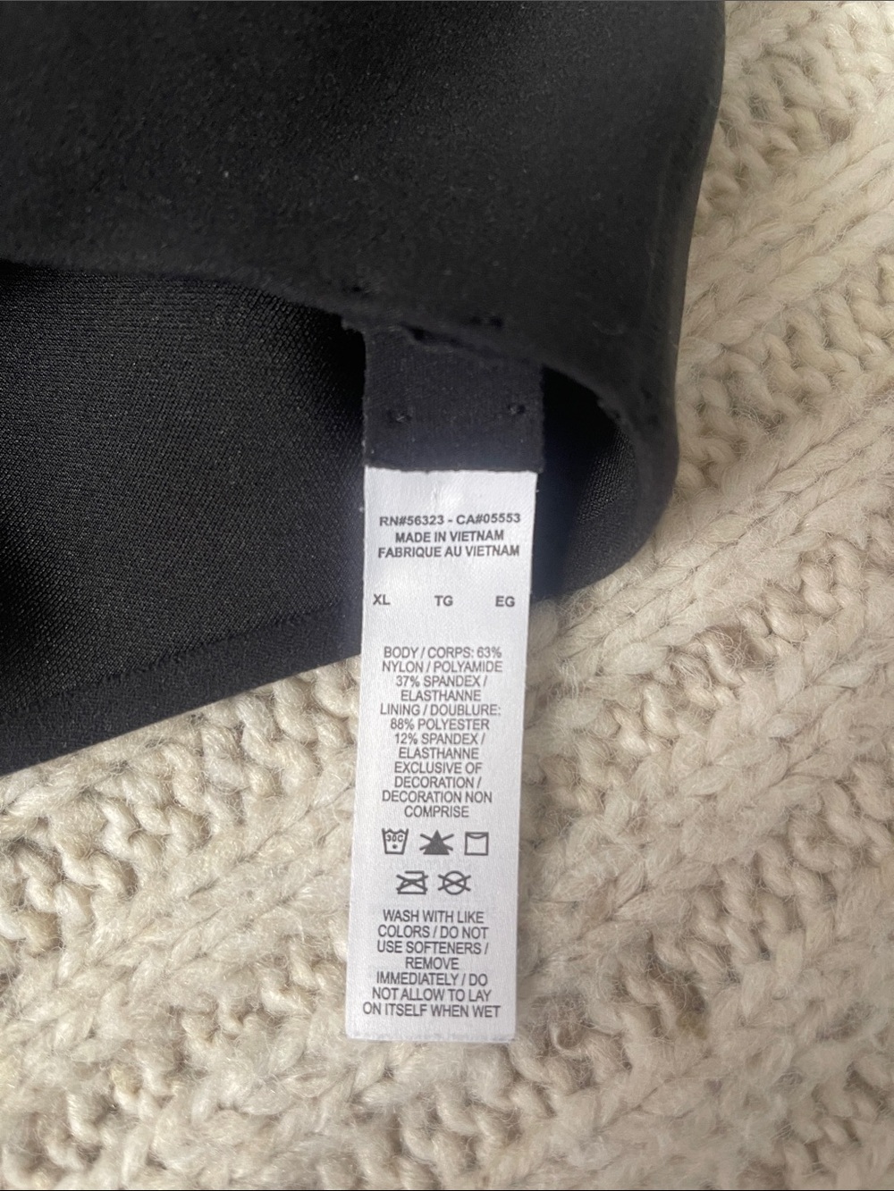 Nike Black Cutout Racerback Sports Bra Top - Picture 2 of 3